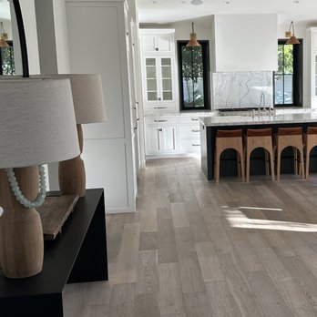 OC Wide Painting - Interior painting, BM simply white color - Painters Near Me - Costa Mesa, California OC Wide Painting - Interior painting, BM simply white color - Painters Near Me - Costa Mesa, California