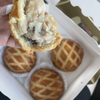 Eggtart Queen - Chicken pies - Desserts Near Me - Unionville, Ontario Eggtart Queen - Chicken pies - Desserts Near Me - Unionville, Ontario