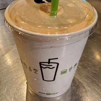Shake Shack Flatbush - Barclays Ctr - Burgers Near Me - Brooklyn, New York
