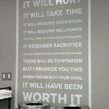 Bay Club El Segundo - Motivation on a wall - Gyms Near Me - El Segundo, California