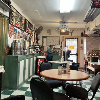 Maria's Cafe - Mexican Near Me - San Antonio, Texas