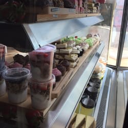 Charlie's Raw Squeeze Greenslopes - Cabinet full of yummy goodness