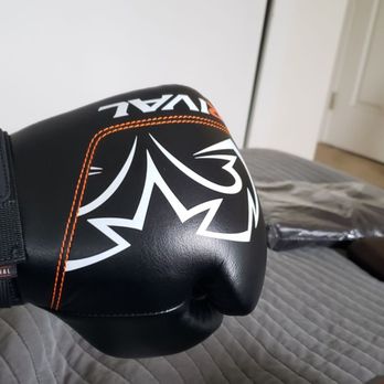 Emerald City Boxing Gym - One Of The Best Boxing Gloves I've Used. Rival RB1 2.0 Bag Gloves - Boxing Near Me - Seattle, Washington Emerald City Boxing Gym - One Of The Best Boxing Gloves I've Used. Rival RB1 2.0 Bag Gloves - Boxing Near Me - Seattle, Washington