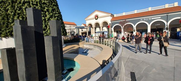 Tanger Outlets Deer Park by null