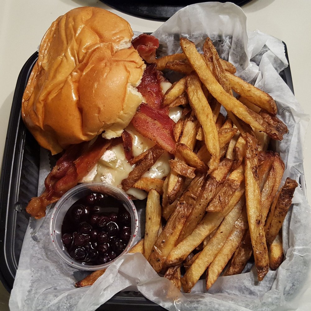 Hecks - Brie and Blueberry Burger - Breakfast & Brunch Near Me - Cleveland, Ohio Hecks - Brie and Blueberry Burger - Breakfast & Brunch Near Me - Cleveland, Ohio