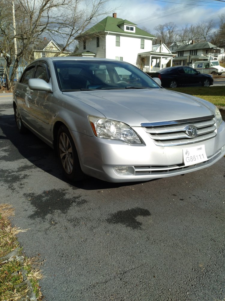 CARFI AUTO GROUP 2950 Valley Ave, Winchester, Virginia Used Car