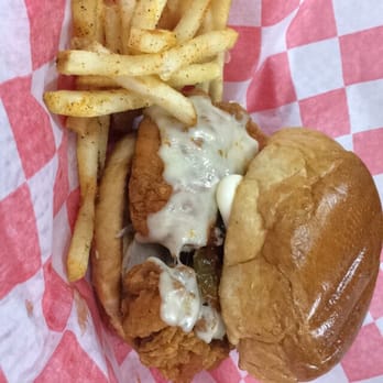 Zo's Good Burger E. Dearborn - Crispy chicken southwest burger - Halal Near Me - Dearborn, Michigan