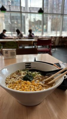 E Ramen + by null