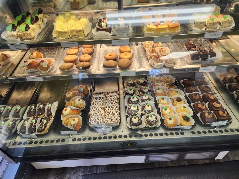 Holy Cannoli Bakery Image