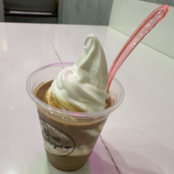 Devil & Angel Desserts - Affogato soft serve - Ice Cream & Frozen Yogurt Near Me - Glendale, California Devil & Angel Desserts - Affogato soft serve - Ice Cream & Frozen Yogurt Near Me - Glendale, California