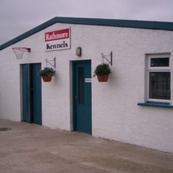 rathmore boarding kennels - front of the kennels