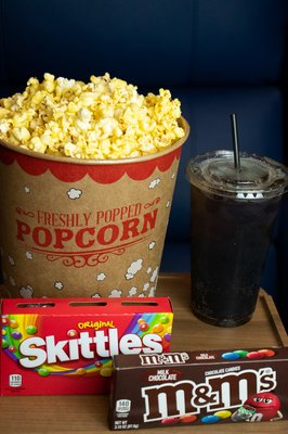 Capri Theater by null