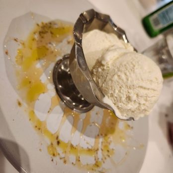 Marlow - Olive Oil [Ice Cream] - Pizza Near Me - Makawao, Hawaii