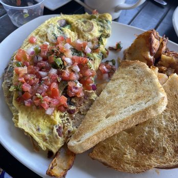 Sunshine Breakfast Bar - Build your own omelet with pico de gallo - Breakfast & Brunch Near Me - Phoenix, Arizona