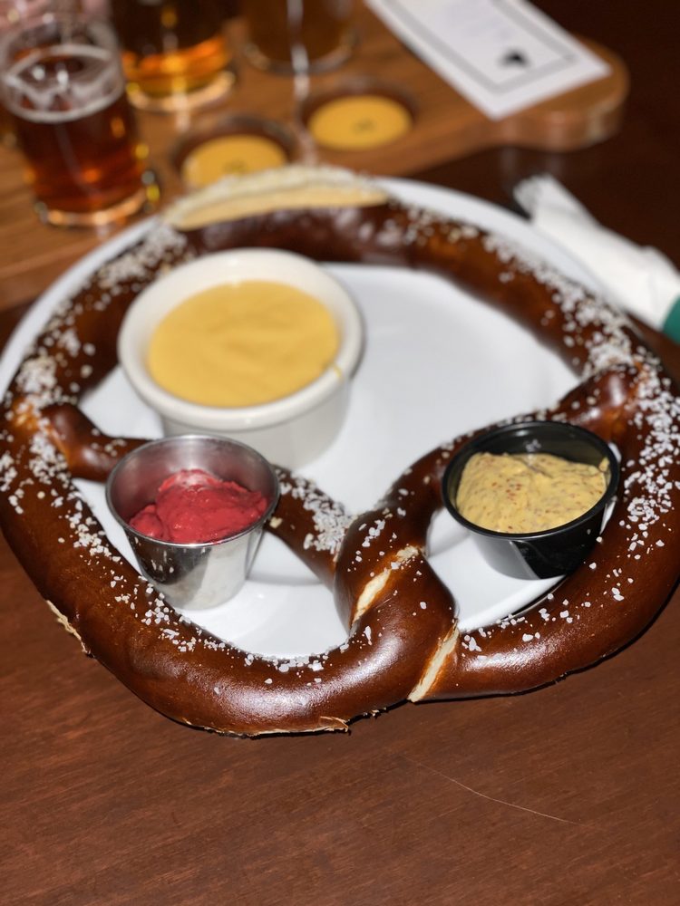 The Great Dane Pub & Brewing Company, Madison Roadtrippers