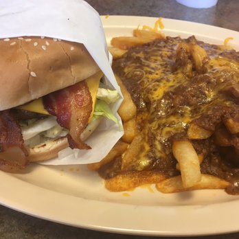 Sammy's Burger - Chili fries recommended but was not what I expected... - Burgers Near Me - Goodyear, Arizona
