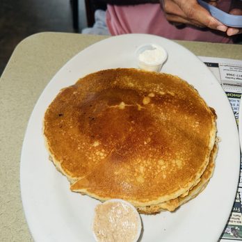 Lyndon Diner - 8/17/26 - Banana Pancakes - Diners Near Me - Lancaster, Pennsylvania Lyndon Diner - 8/17/26 - Banana Pancakes - Diners Near Me - Lancaster, Pennsylvania