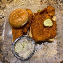 Nashville Hot Chicken Shack - Combo - 1 Tender 1 Slider