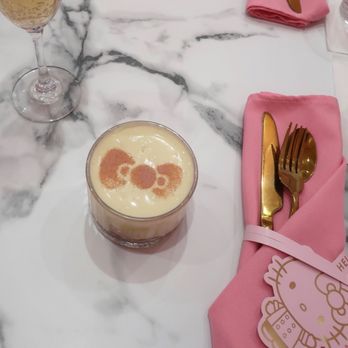 Hello Kitty Cafe - Themed Cafes Near Me - Santa Clara, California