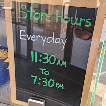 Bubble University - Hours 11:30 am to 7:30 pm daily - Bubble Tea Near Me - Rocklin, California