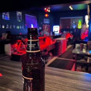 Klink - drinks - Dive Bars Near Me - Bayonne, New Jersey