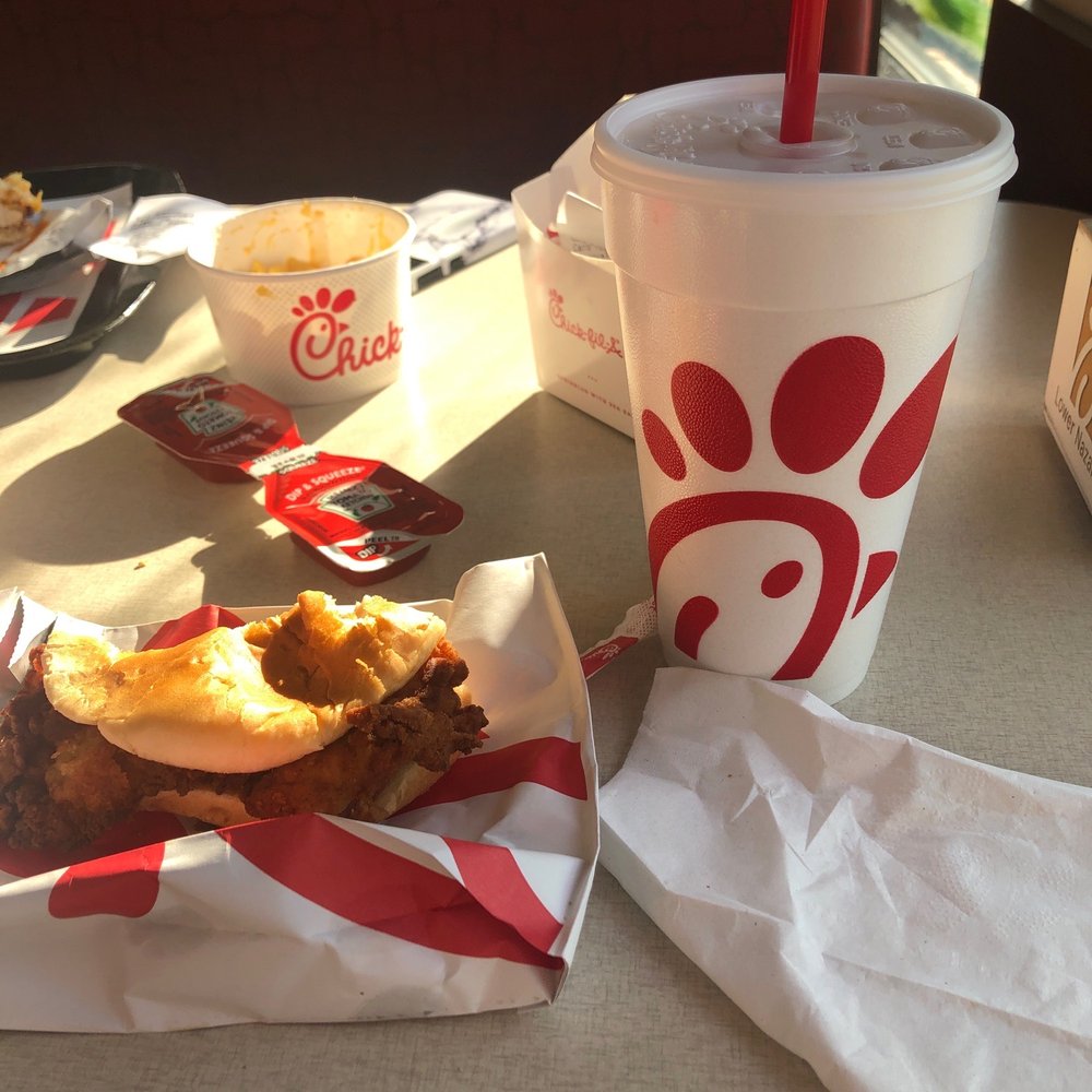 Chick-fil-A - ows a sandwich and a drink on a table - Fast Food Near Me - Easton, Pennsylvania