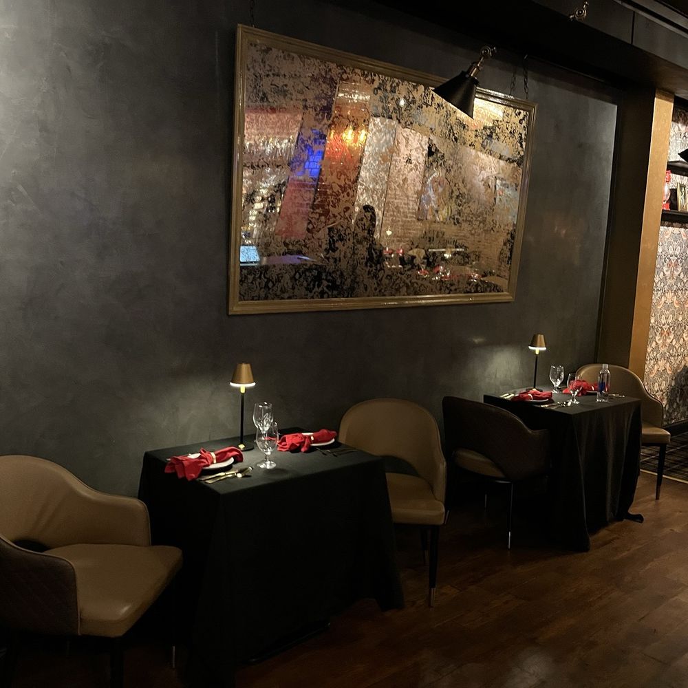 Huffmans Prime Steakhouse - Restaurant - Steakhouses Near Me - Parkersburg, West Virginia