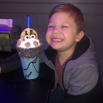Bit Burger Knox - Cookie Monster milkshake - Burgers Near Me - Knoxville, Tennessee