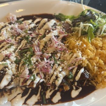 5 RABANITOS RESTAURANTE AND TAQUERIA - HYDE PARK - Updated February 2026 - 22 Photos & 28