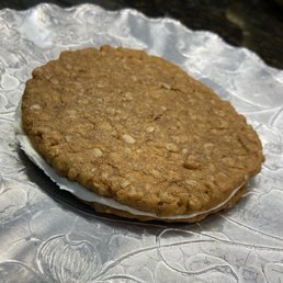 Oatmeal Cream Pie