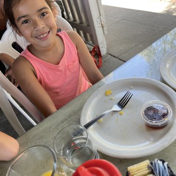Molly's Souper - She said "This is how much I love Molly's." Cleaned her plate! - Breakfast & Brunch Near Me - Upland, California