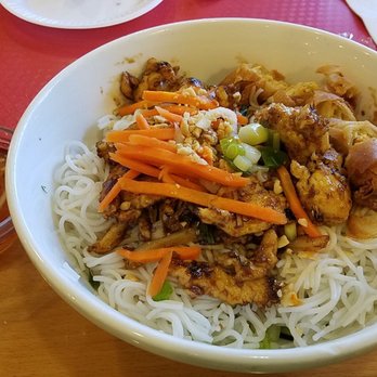Egg Roll Number 1 - Thai dish, number 10 on the menu - Vietnamese Near Me - Indianapolis, Indiana Egg Roll Number 1 - Thai dish, number 10 on the menu - Vietnamese Near Me - Indianapolis, Indiana