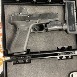 The Shootist - Glock 45 MOS with a trijcon rmr freshly installed by Tycho