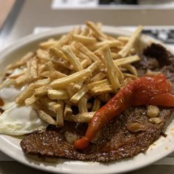 Caravela Family Restaurant - Frango No Churrasco