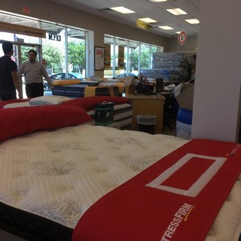 Mattress Firm Heights - Mattresses Near Me - Houston, Texas