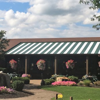 Willowbrook Restaurant - Front of the restaurant - New American Near Me - Lockport, New York