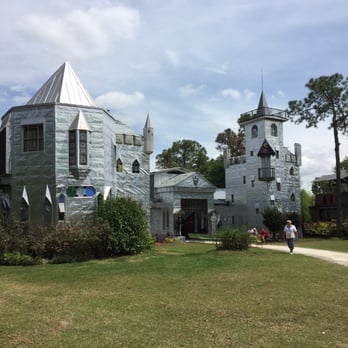 Solomon's Castle - The castle made out of Aluminum news paper printing plate - Tours Near Me - Ona, Florida Solomon's Castle - The castle made out of Aluminum news paper printing plate - Tours Near Me - Ona, Florida
