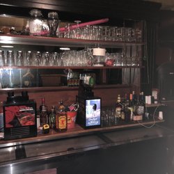 Jordinellis Sports Bar & Restaurant