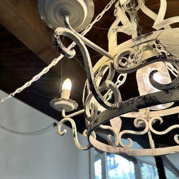 Big Bear Vacations - Dust and cobwebs - Vacation Rentals Near Me - Big Bear Lake, California Big Bear Vacations - Dust and cobwebs - Vacation Rentals Near Me - Big Bear Lake, California