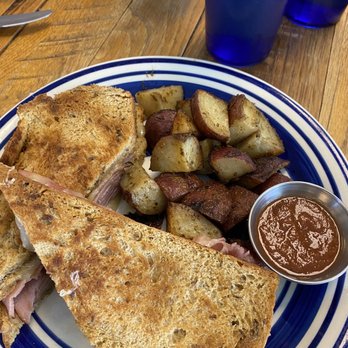 Blue Wing Frog - grilled ham and cheese - New American Near Me - Strasburg, Virginia Blue Wing Frog - grilled ham and cheese - New American Near Me - Strasburg, Virginia