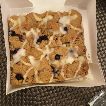 Windy Acre Farms - Blueberry crumb cake - Fruits & Veggies Near Me - Calverton, New York Windy Acre Farms - Blueberry crumb cake - Fruits & Veggies Near Me - Calverton, New York