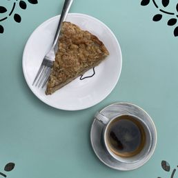 Apple Crumb Cake