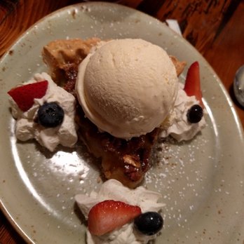 Latham House Tavern - American Near Me - Lyme, New Hampshire
