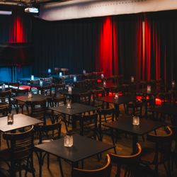Dudok - Nice evening standup comedians at Dudok