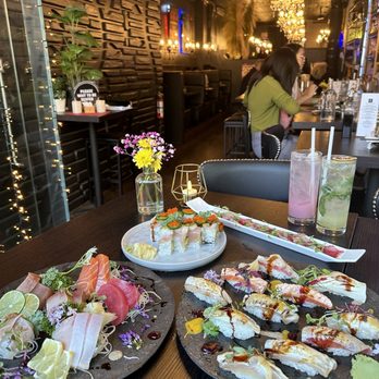 Saku Sushi - Sushi Bars Near Me - Toronto, Ontario Saku Sushi - Sushi Bars Near Me - Toronto, Ontario
