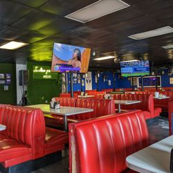 Baleadas By Lili’s 2 Bar and Grill - The 50s diner looking booths