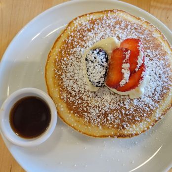 Meet me at Madison - Classic Pancake - Breakfast & Brunch Near Me - Montclair, New Jersey Meet me at Madison - Classic Pancake - Breakfast & Brunch Near Me - Montclair, New Jersey