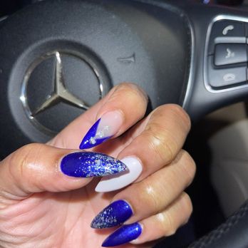 Red Carpet Nails and Spa Studio - Nails done at Red Carpet Nails (Gretna, La.) - Nail Salons Near Me - Gretna, Louisiana Red Carpet Nails and Spa Studio - Nails done at Red Carpet Nails (Gretna, La.) - Nail Salons Near Me - Gretna, Louisiana