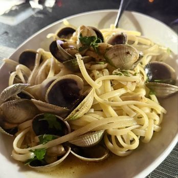 Cafe Martorano - Linguine and Clams - Italian Near Me - Fort Lauderdale, Florida