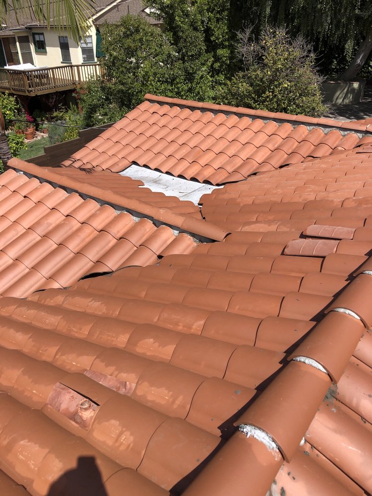 Slide of GEM Roofing